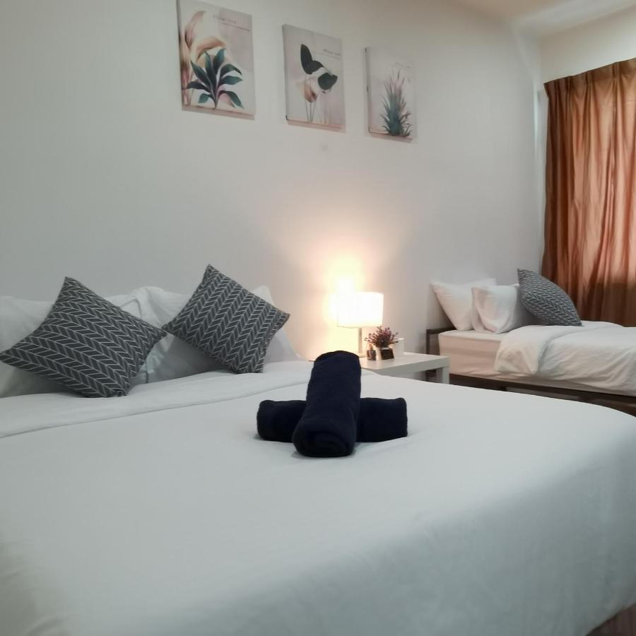 Alami Homestay Trefoil 쿠알라 셀랑고르 외부 사진