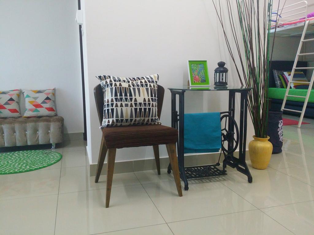 Alami Homestay Trefoil 쿠알라 셀랑고르 외부 사진