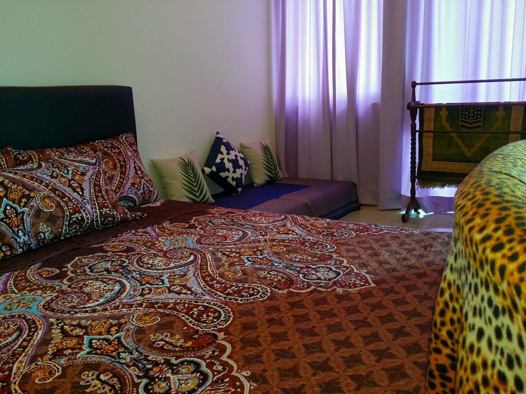 Alami Homestay Trefoil 쿠알라 셀랑고르 외부 사진