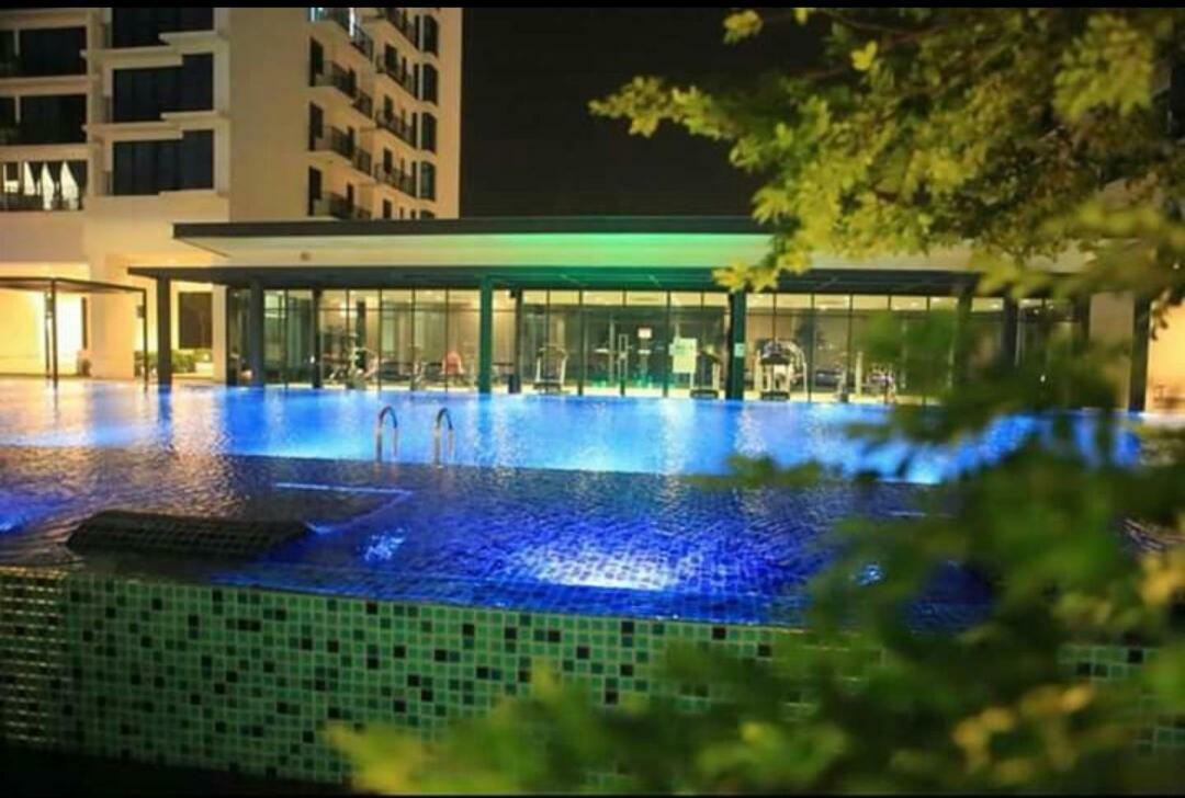 Alami Homestay Trefoil 쿠알라 셀랑고르 외부 사진